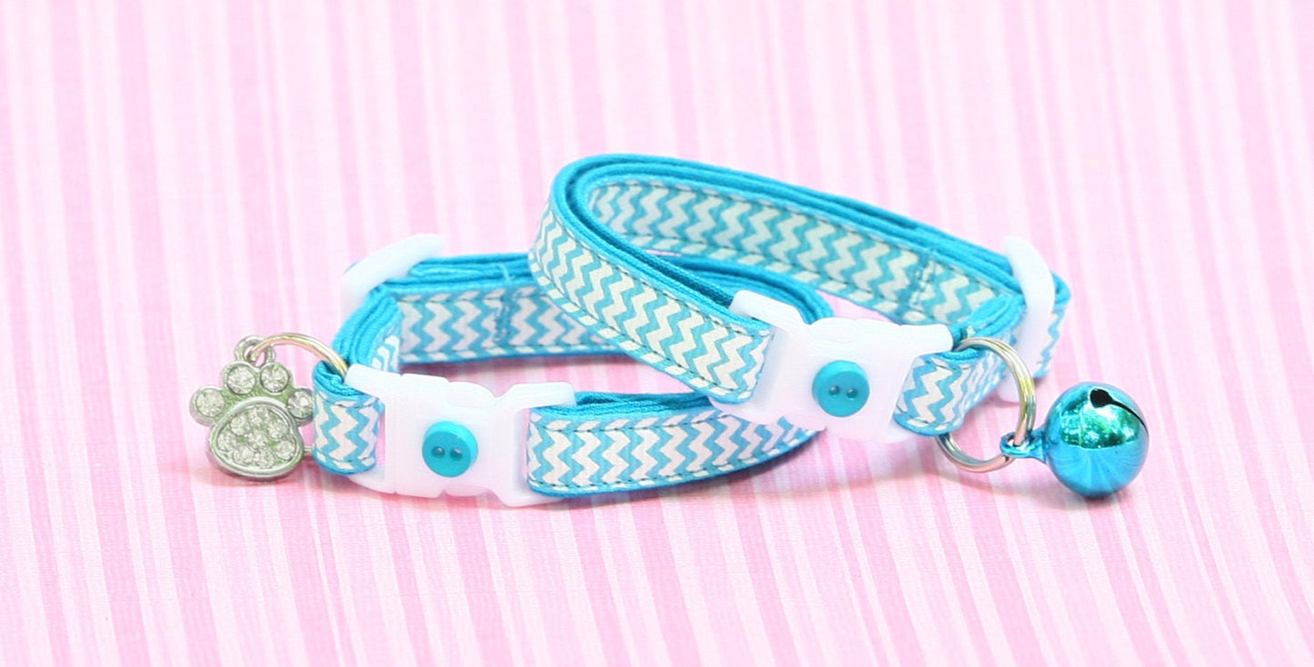 Tropical Blue Chevrons Cat Collar-4
