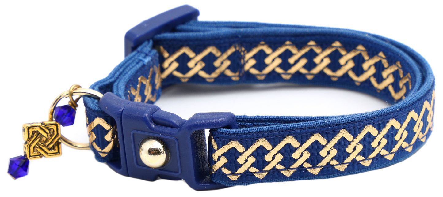 Gold Knots Breakaway Cat Collar-13